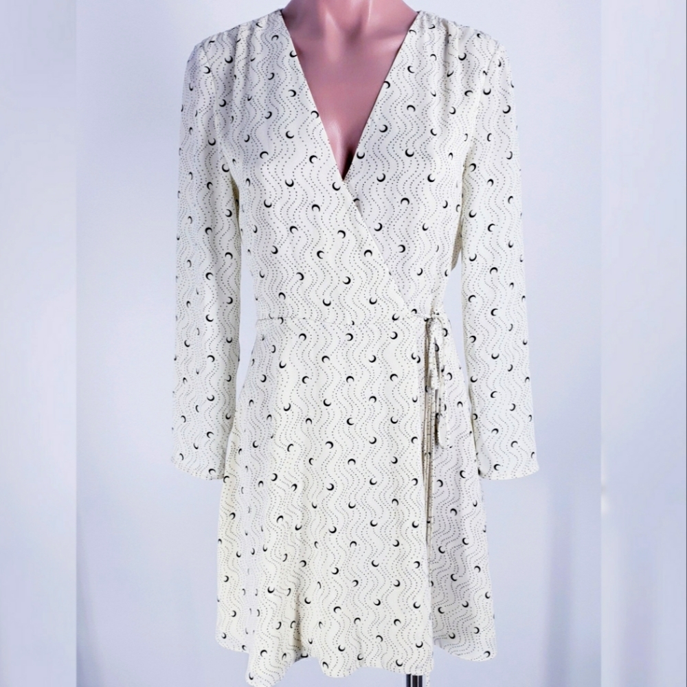 Aritzia Babaton Optima Moon Print Wrap Dress Size Small
